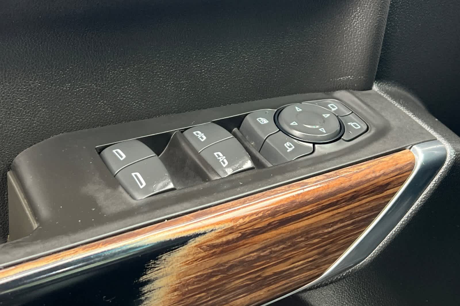 Thumbnail: 2021 Chevrolet Silverado 1500 - 14