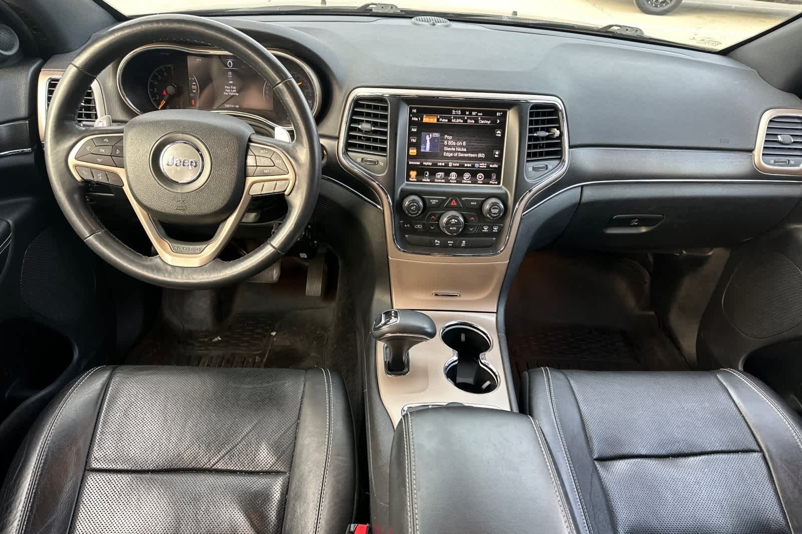 Thumbnail: 2015 Jeep Grand Cherokee - 4