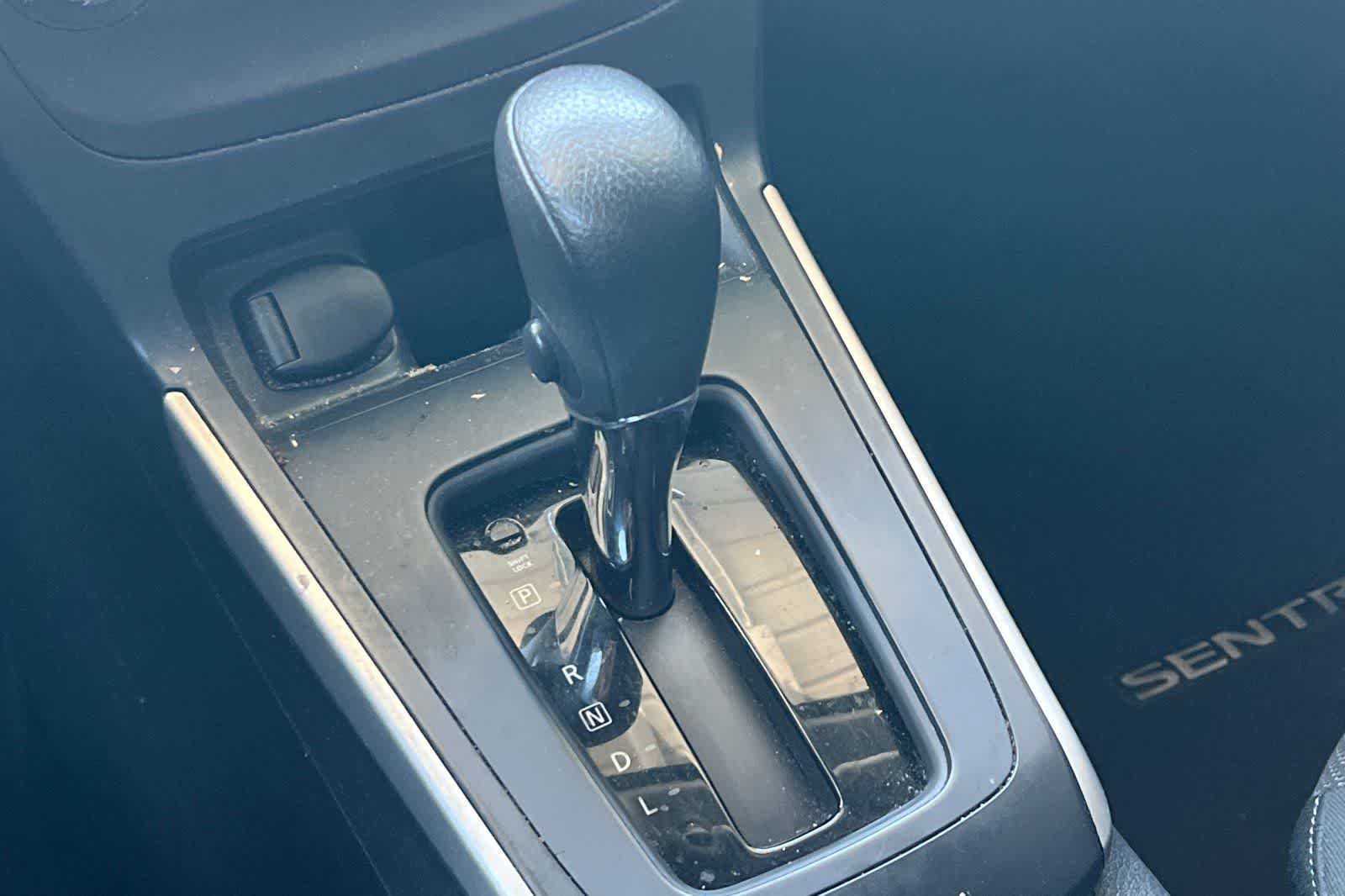 Thumbnail: 2019 Nissan Sentra - 22