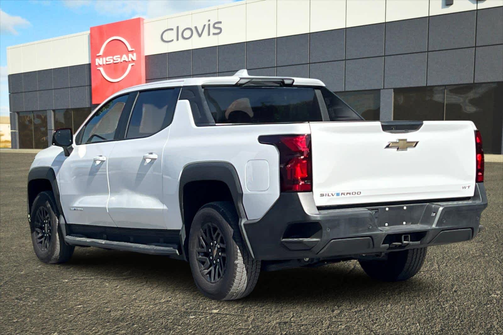 Thumbnail: 2024 Chevrolet Silverado EV - 7