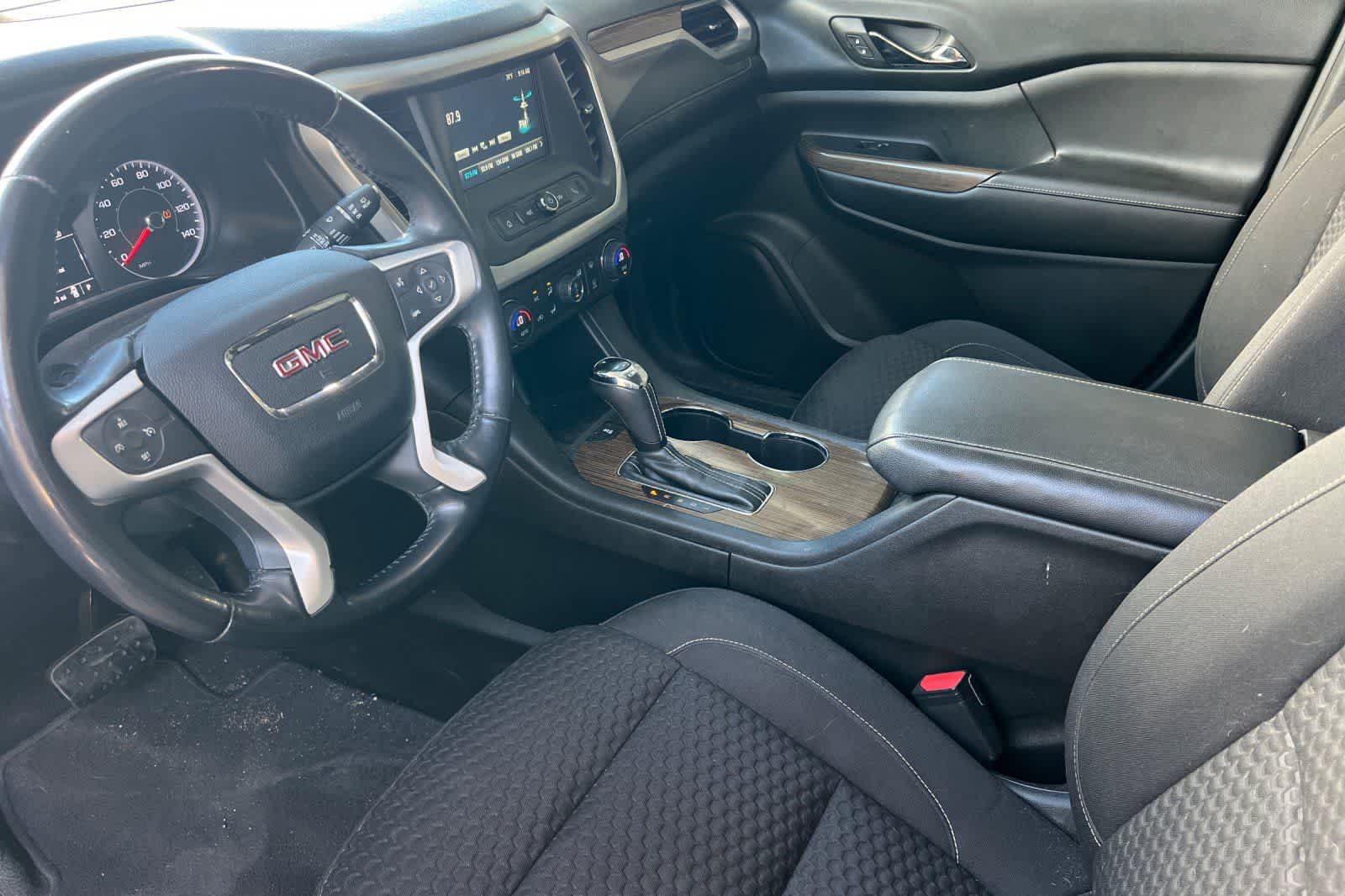 Thumbnail: 2018 GMC Acadia - 14