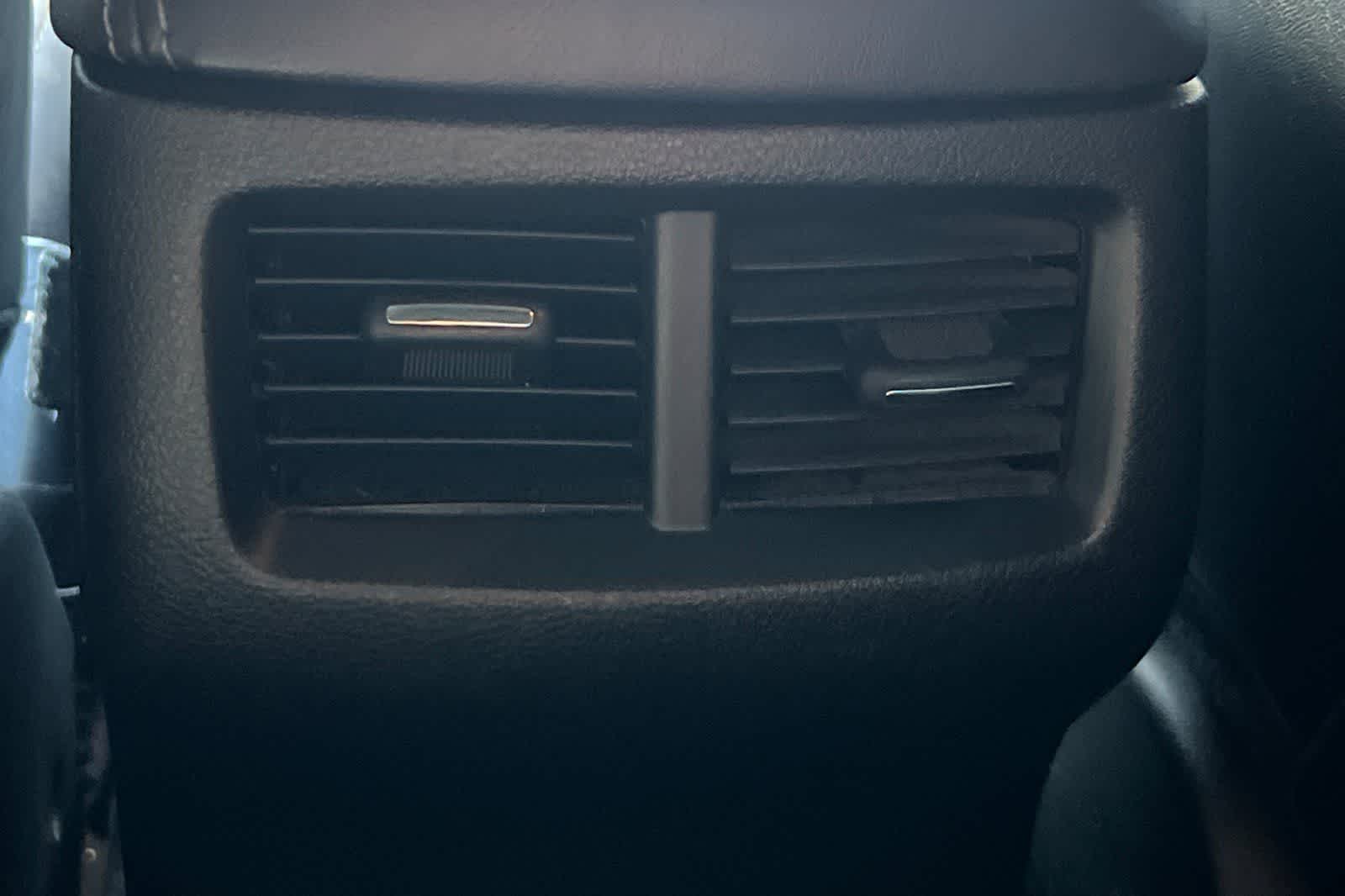 Thumbnail: 2018 Dodge Challenger - 15