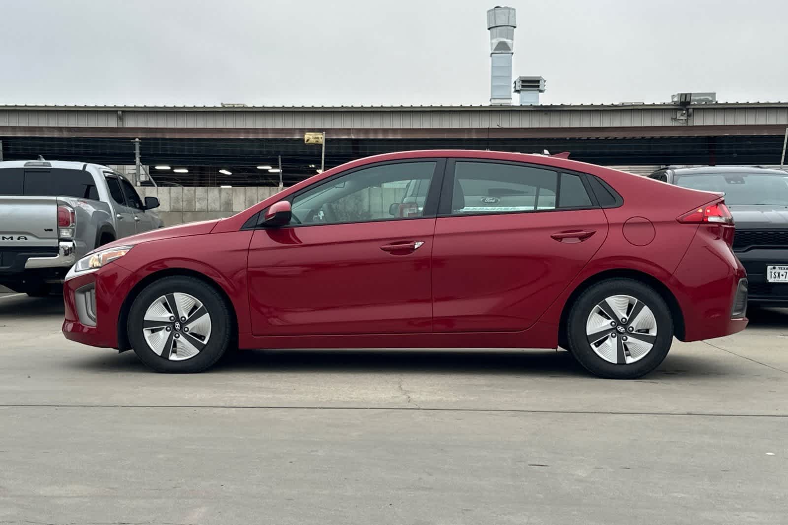 Thumbnail: 2020 Hyundai Ioniq - 6