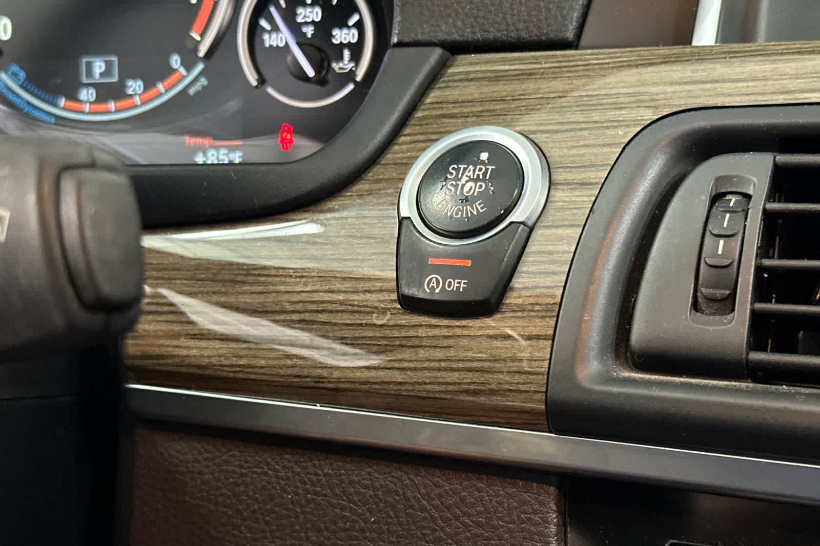 Thumbnail: 2014 BMW 5 Series - 24