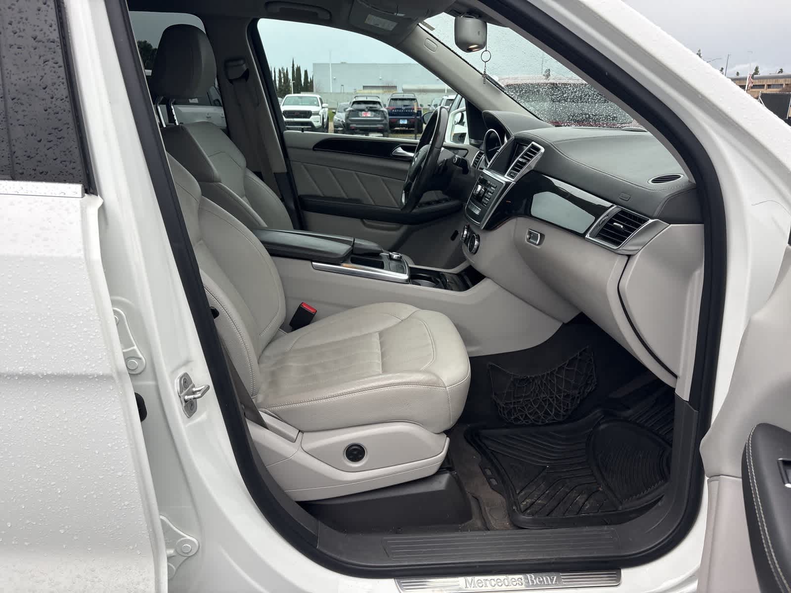 Thumbnail: 2016 Mercedes-Benz GL-Class - 13