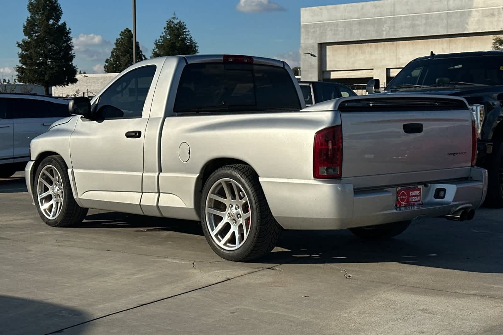 Thumbnail: 2004 Dodge Ram 1500 - 7