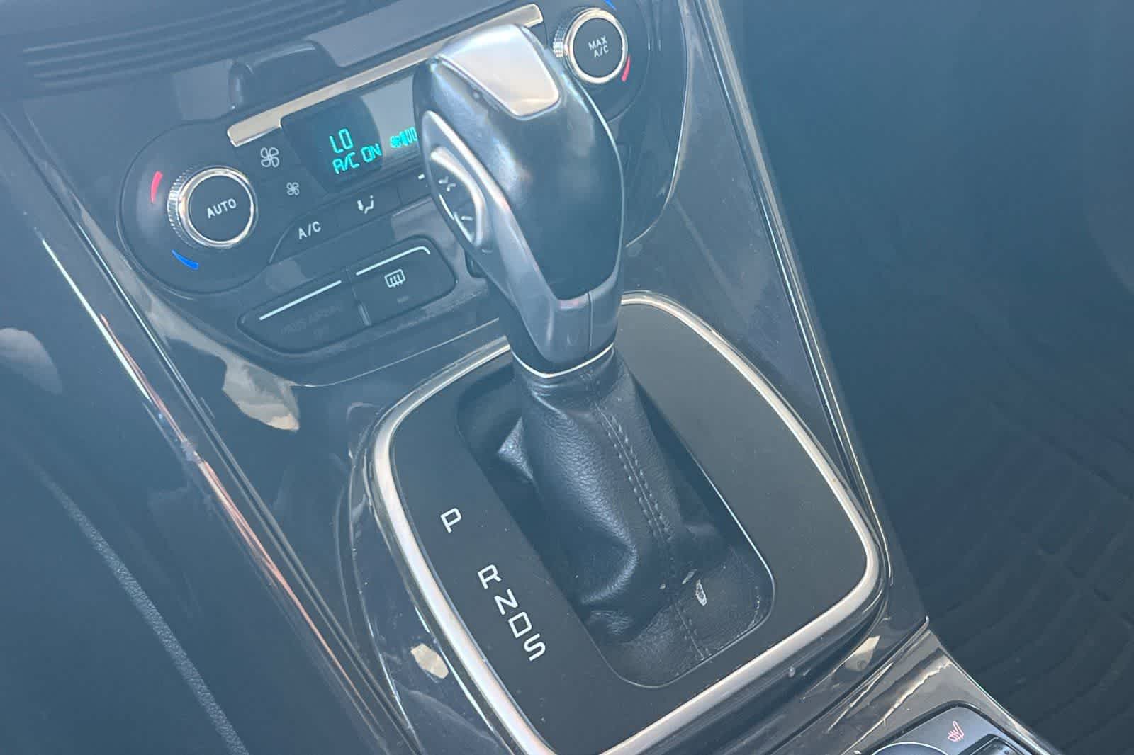 Thumbnail: 2014 Ford Escape - 24