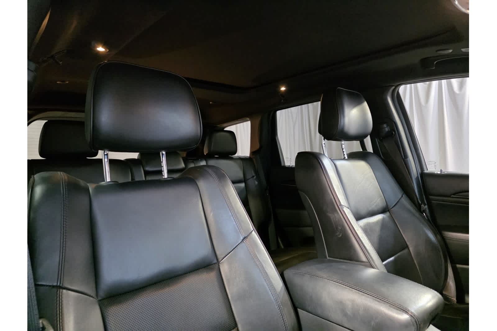 Thumbnail: 2020 Jeep Grand Cherokee - 13