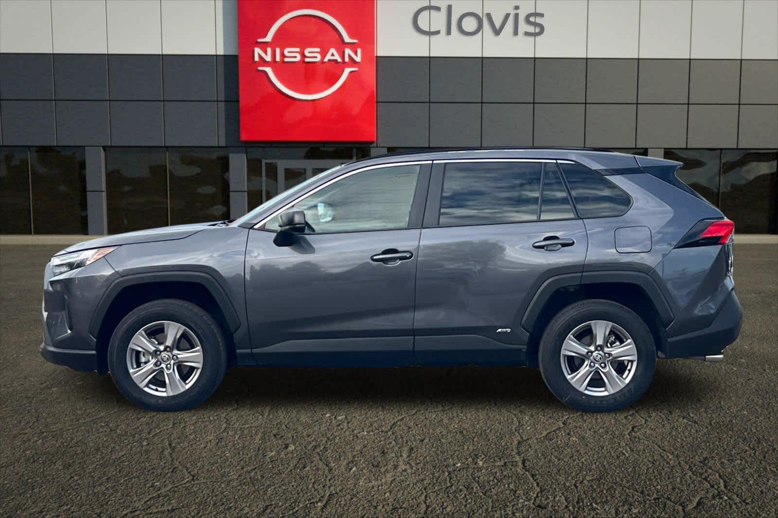 Thumbnail: 2025 Toyota RAV4 - 6