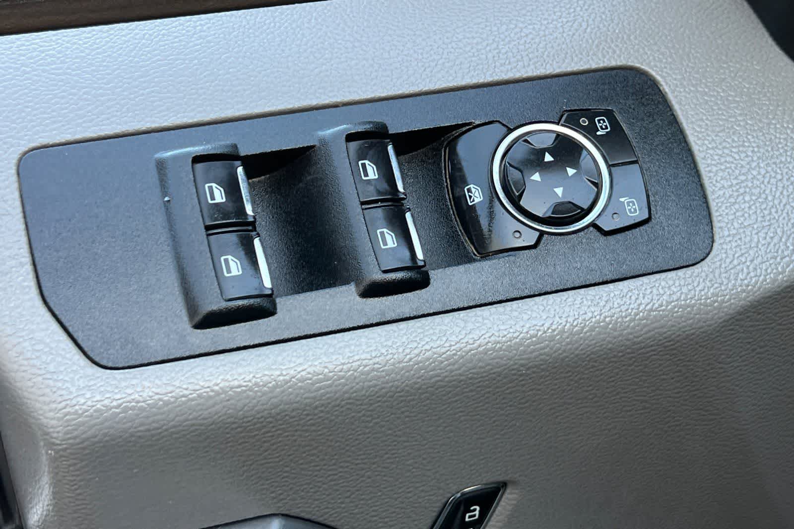 Thumbnail: 2019 Ford F-150 - 14