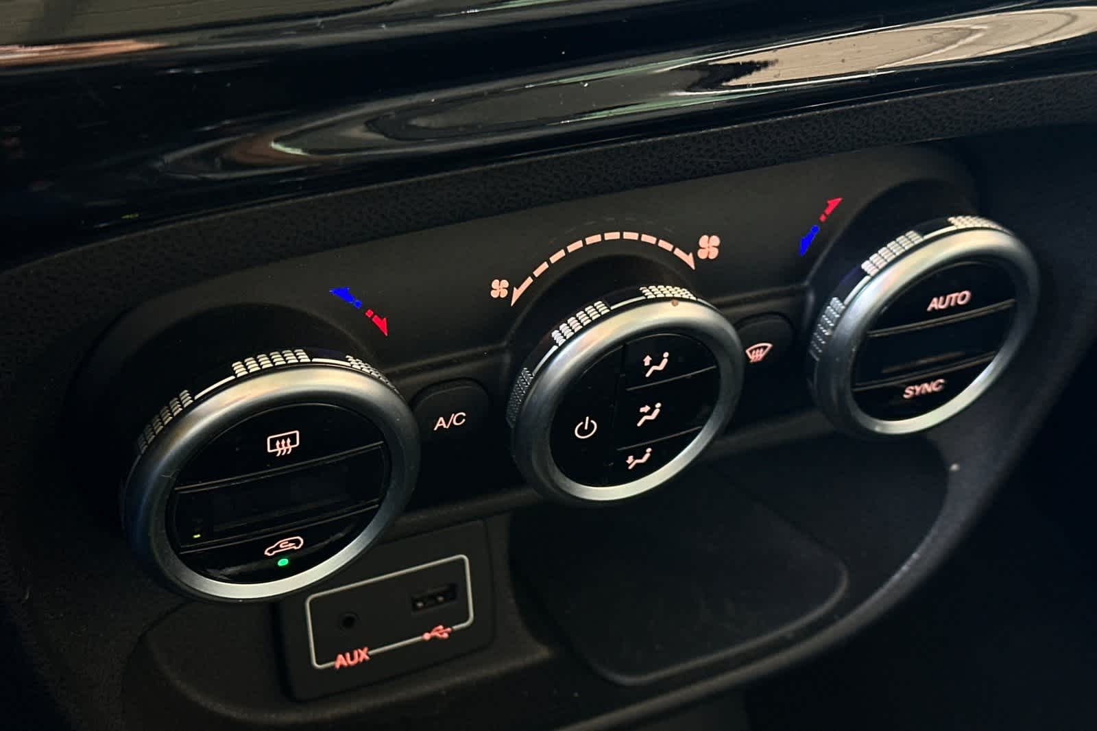 Thumbnail: 2016 Fiat 500L - 22