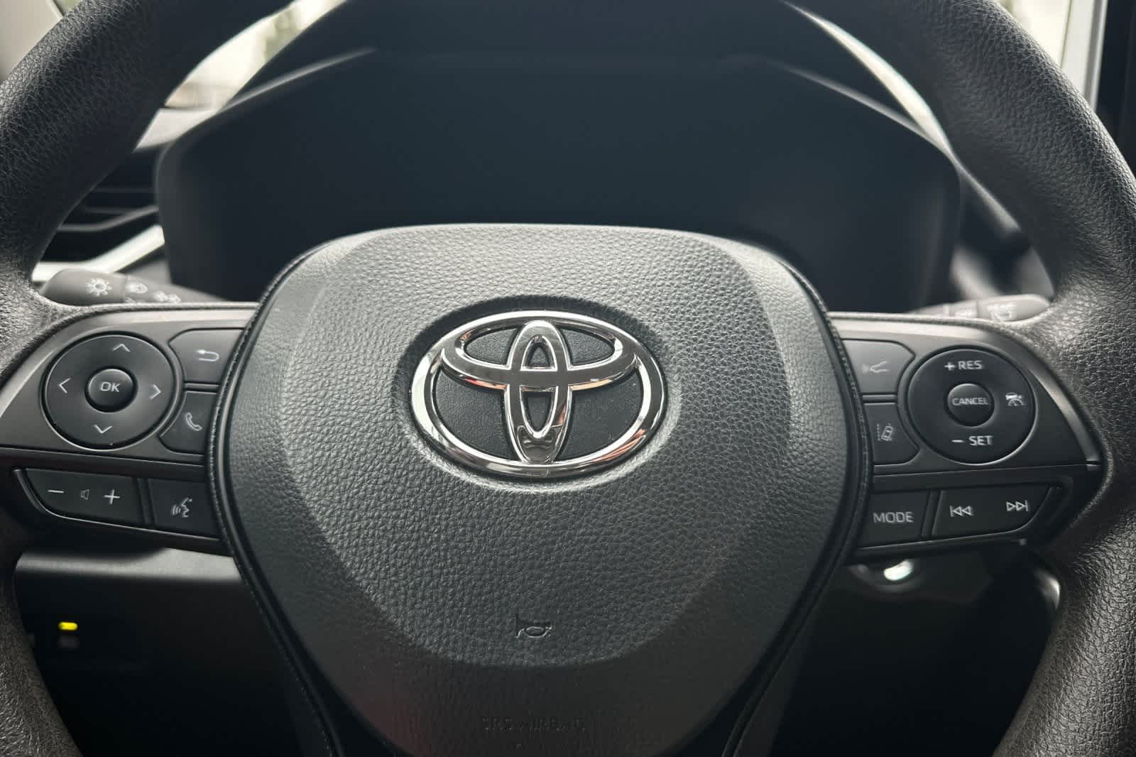 Thumbnail: 2025 Toyota RAV4 - 24