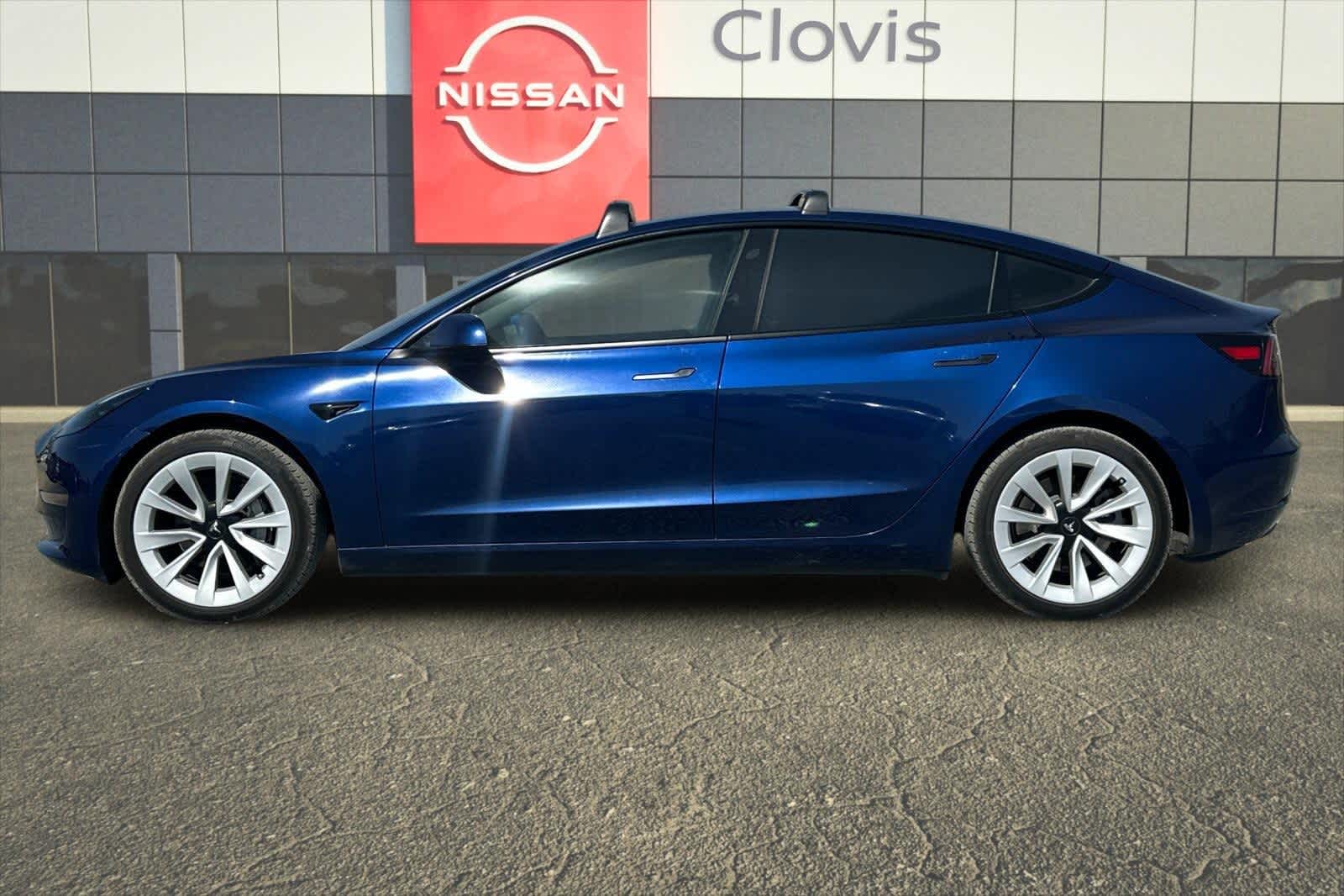 Thumbnail: 2023 Tesla Model 3 - 6