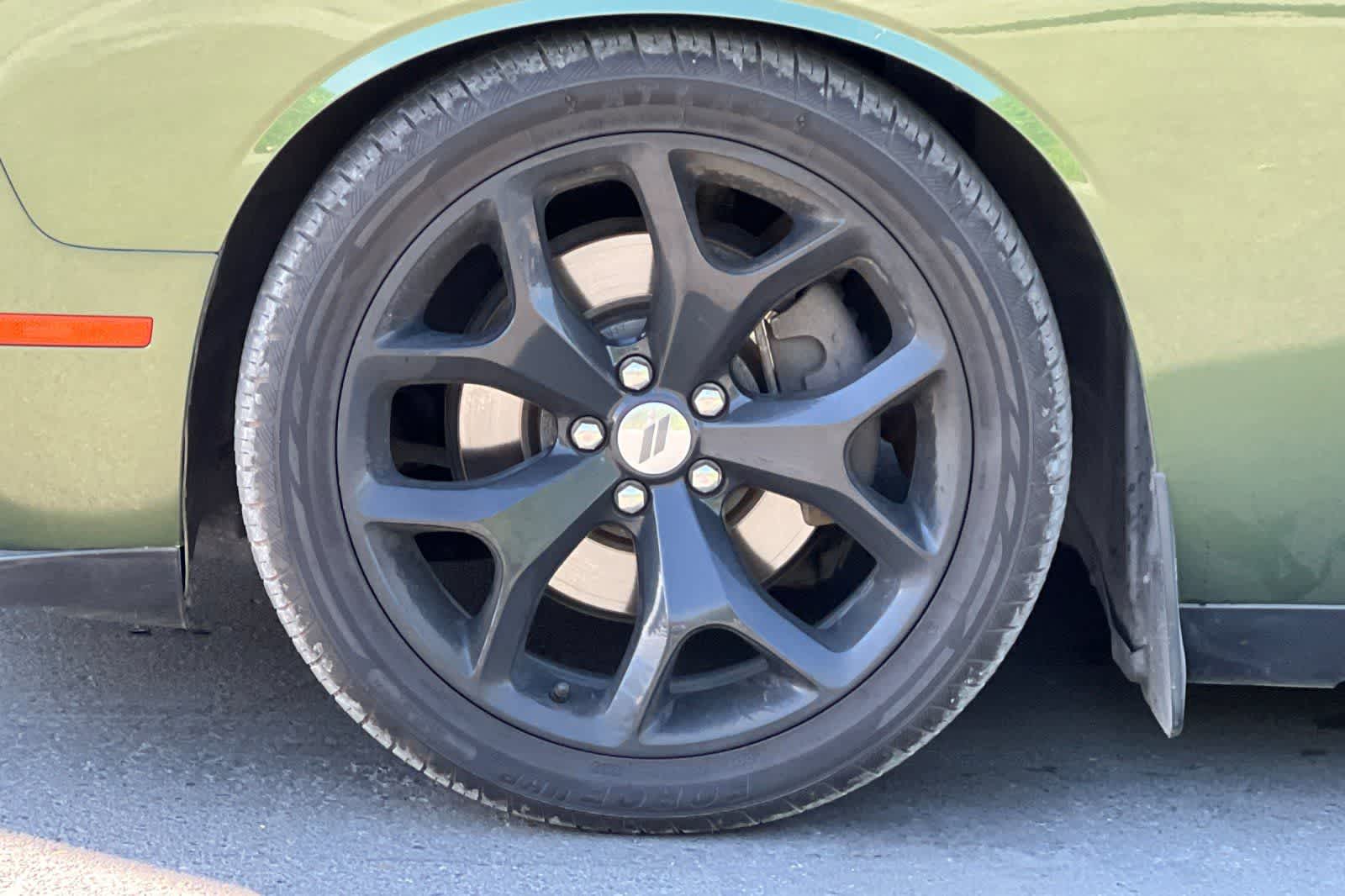 Thumbnail: 2018 Dodge Challenger - 12