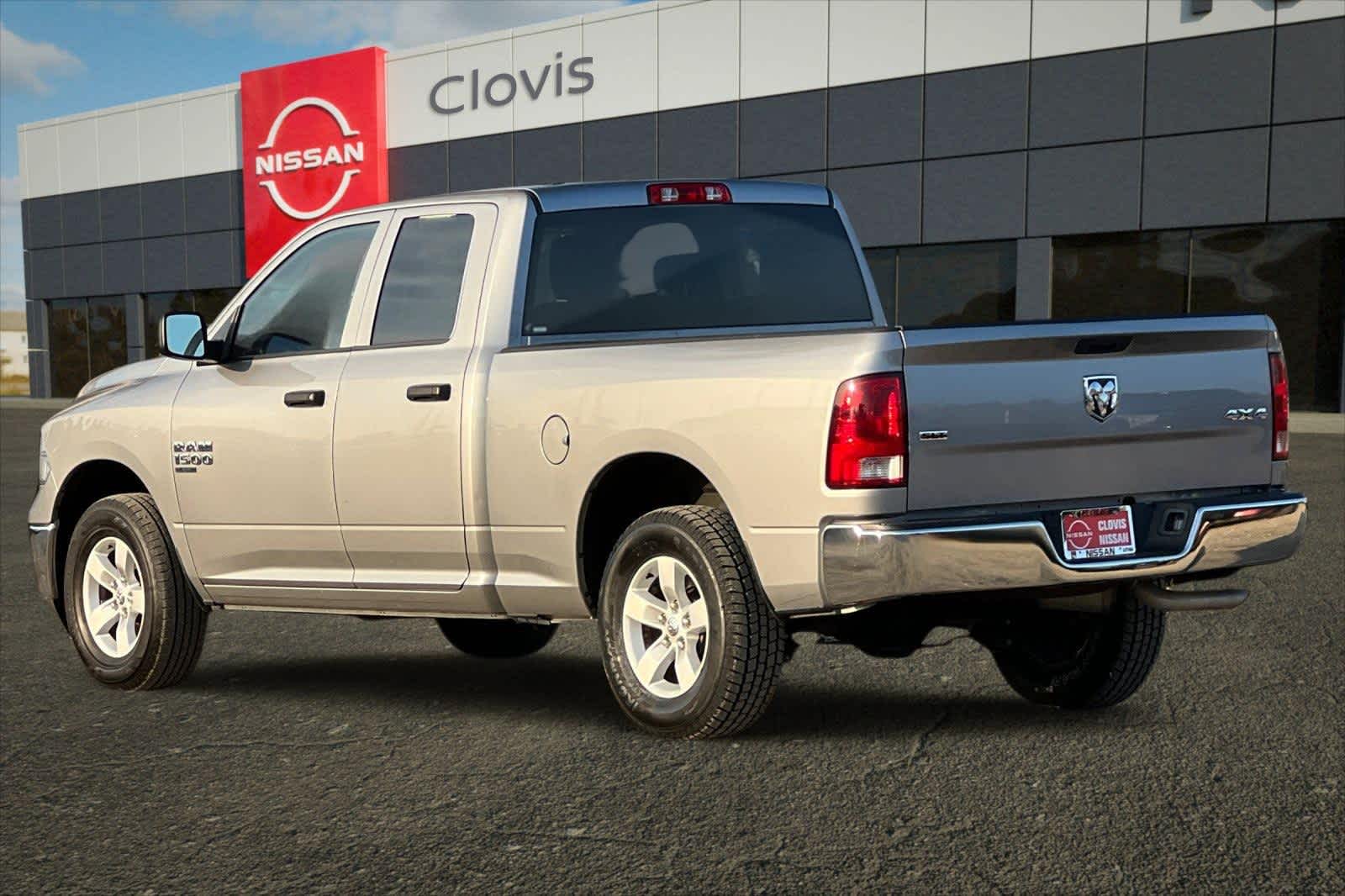 Thumbnail: 2024 RAM 1500 Classic - 7