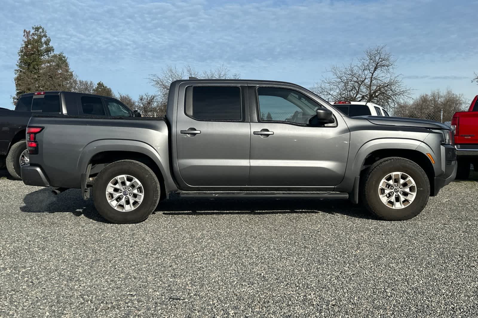 Thumbnail: 2024 Nissan Frontier - 9