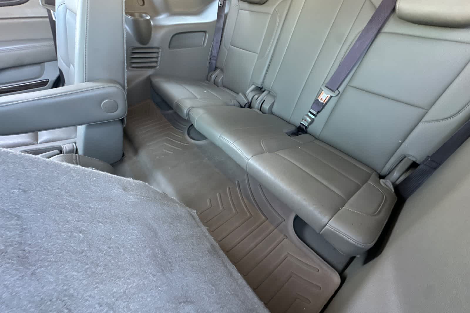 Thumbnail: 2017 GMC Yukon - 16