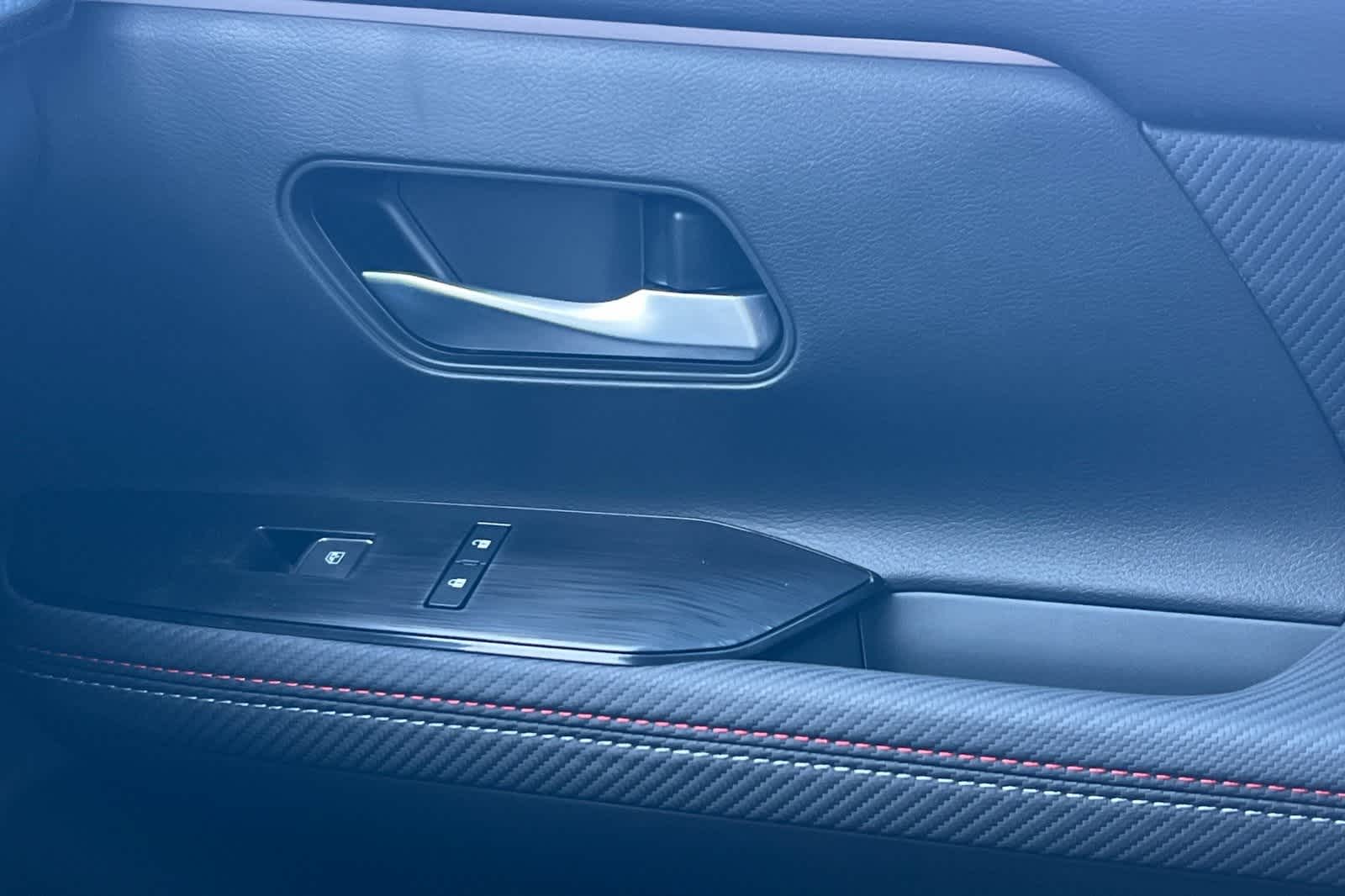 Thumbnail: 2026 Nissan Kicks - 21