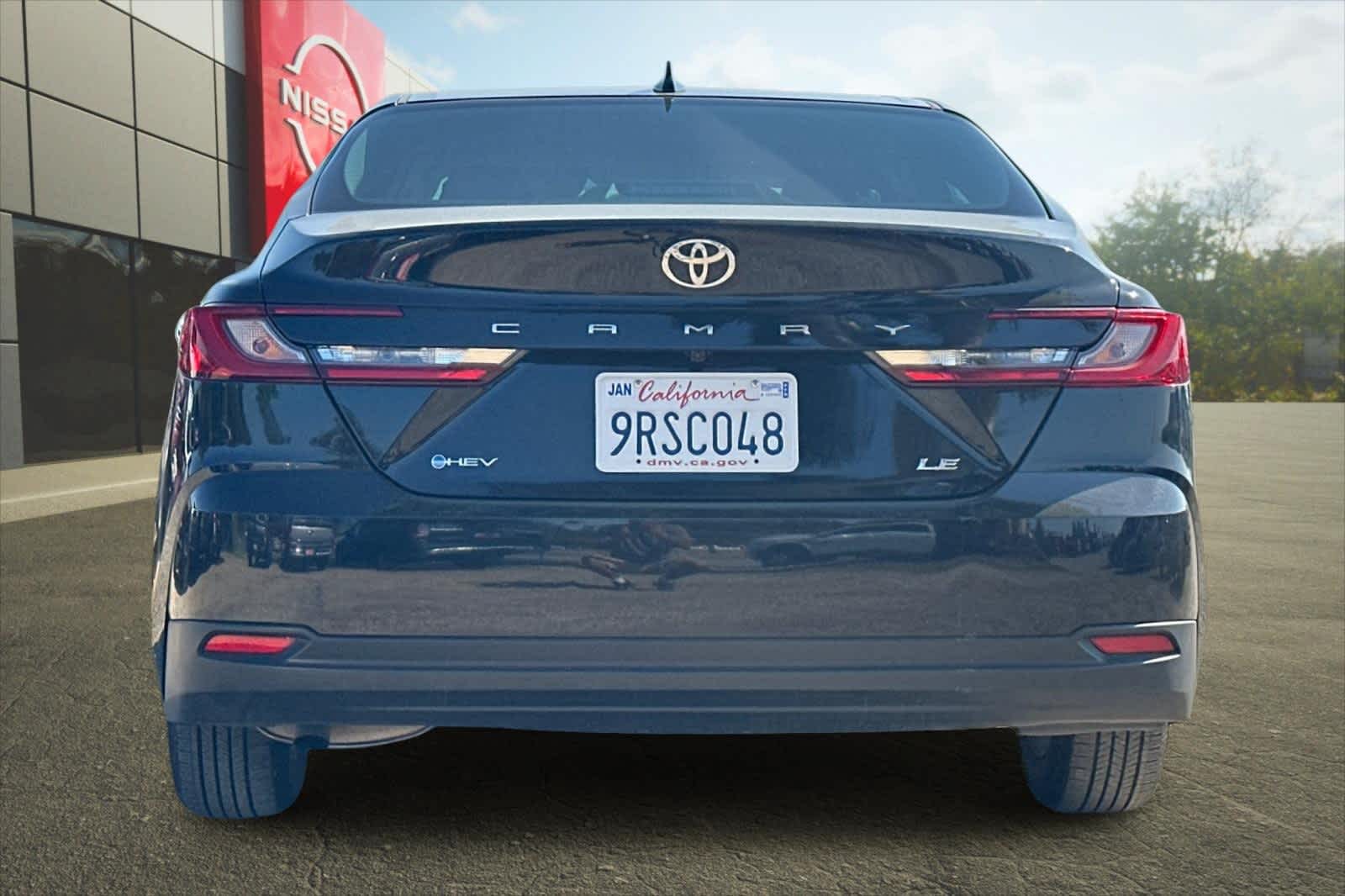 Thumbnail: 2025 Toyota Camry - 8