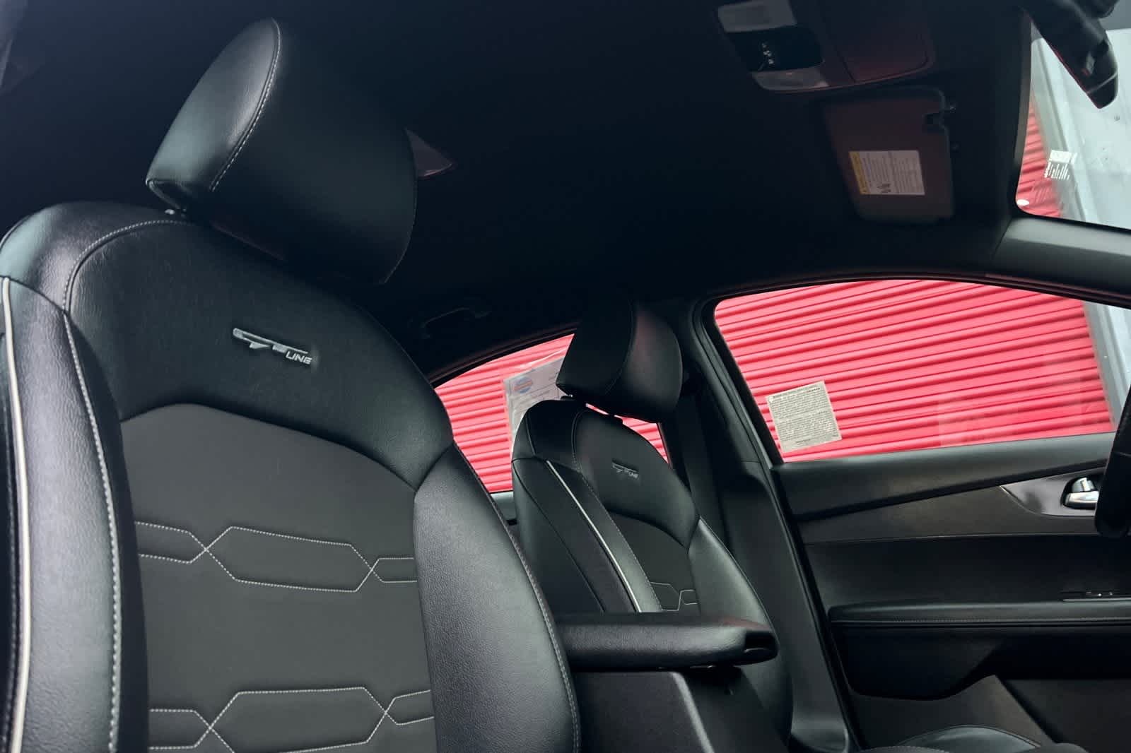 Thumbnail: 2023 Kia Forte - 18