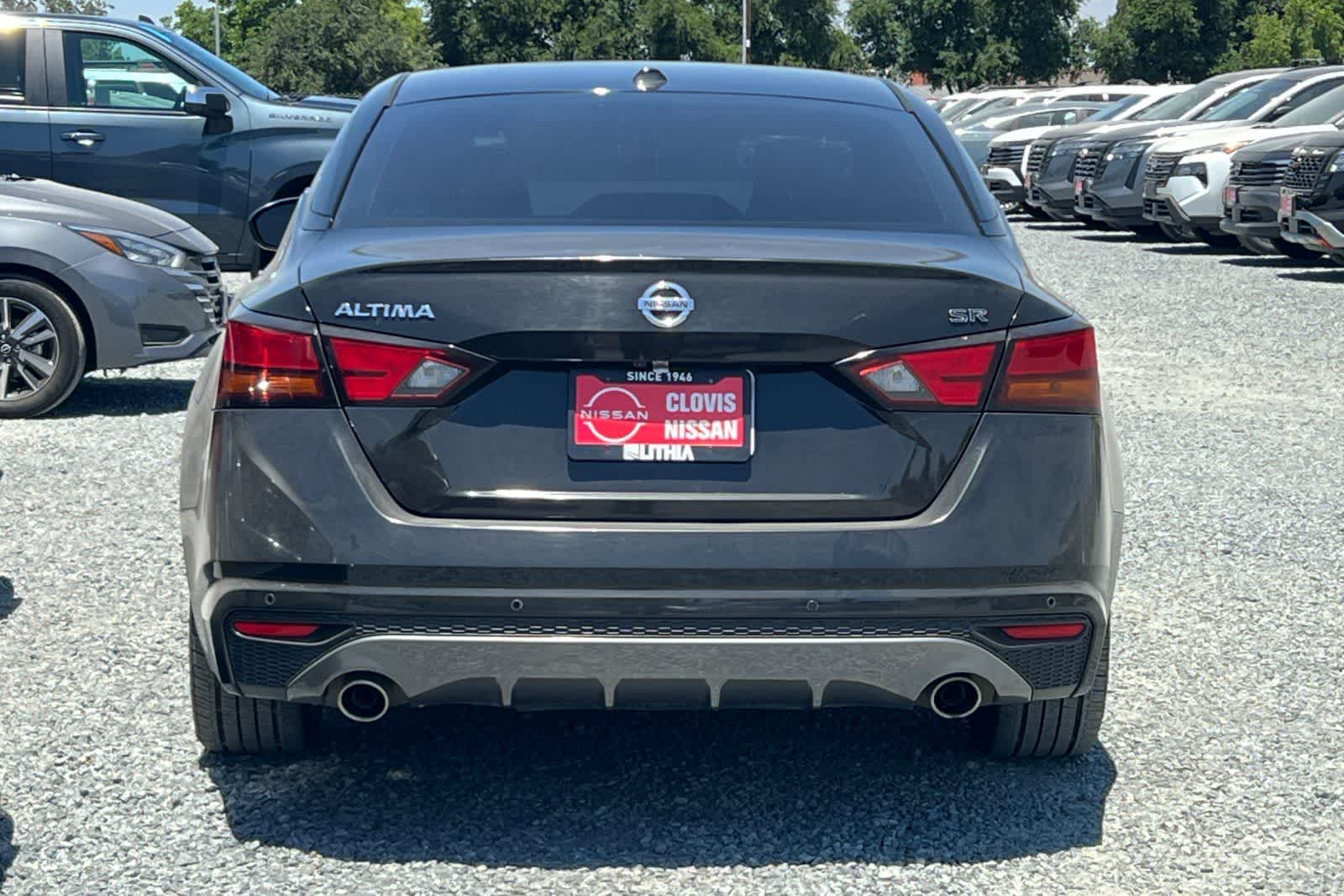 Thumbnail: 2020 Nissan Altima - 8