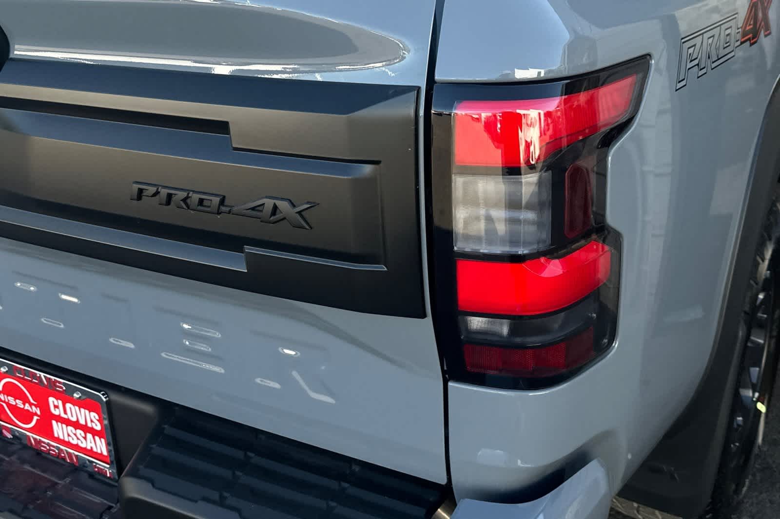 Thumbnail: 2025 Nissan Frontier - 16