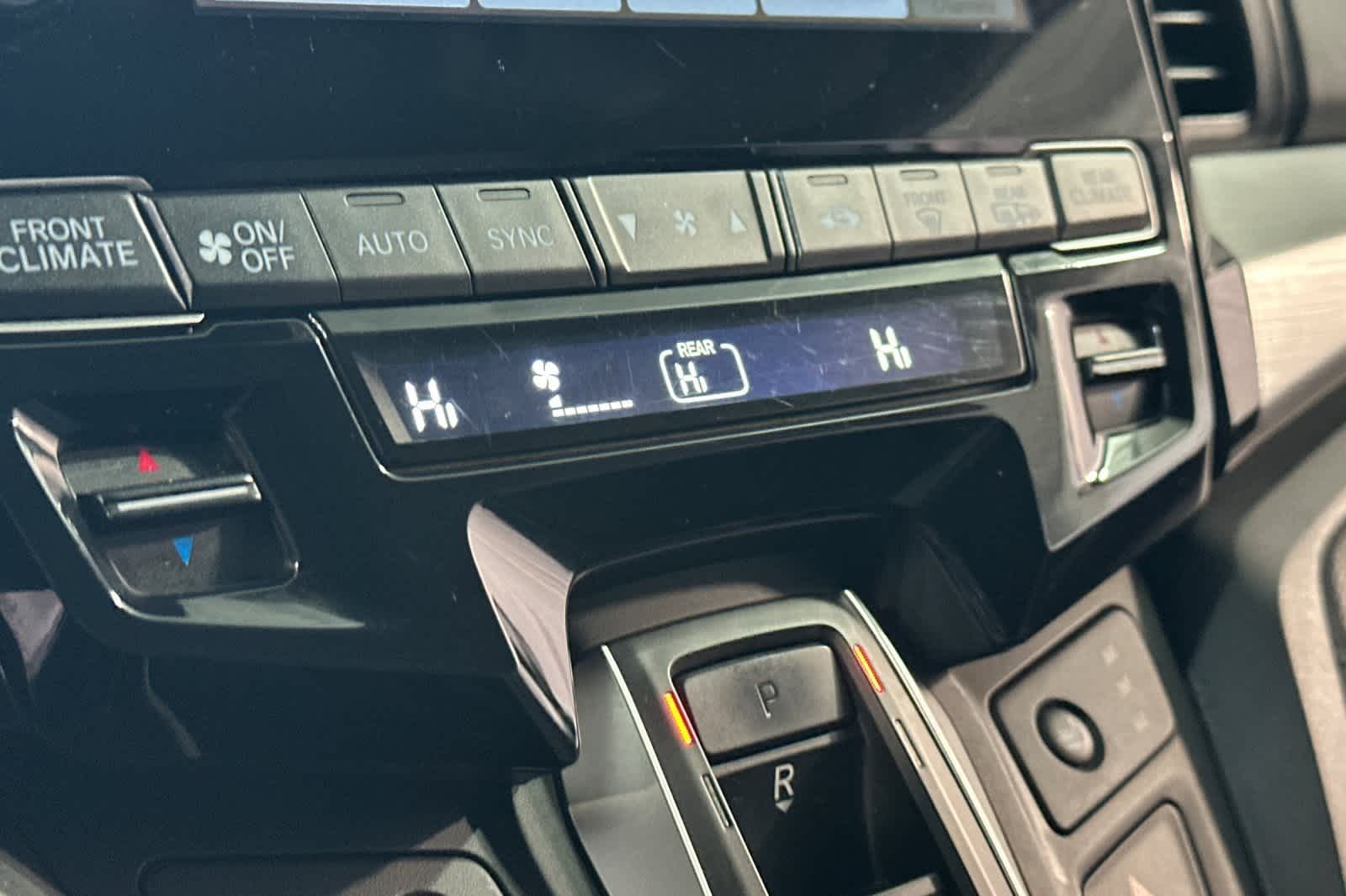 Thumbnail: 2018 Honda Odyssey - 24