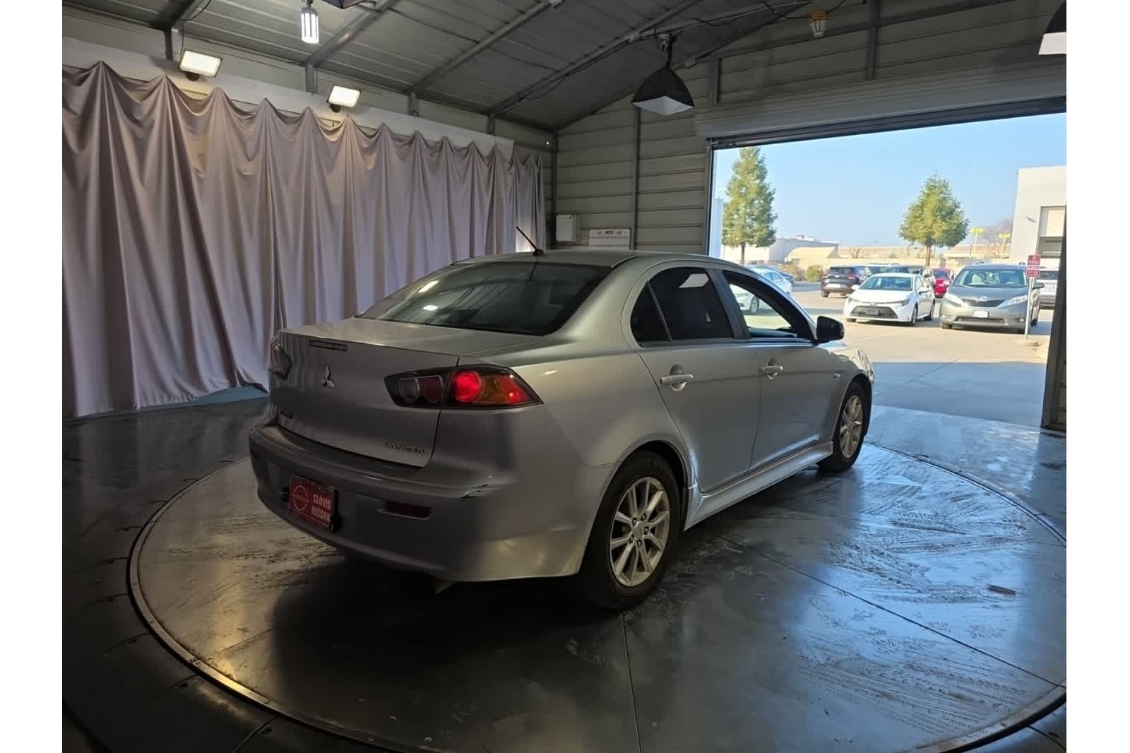 Thumbnail: 2016 Mitsubishi Lancer - 11