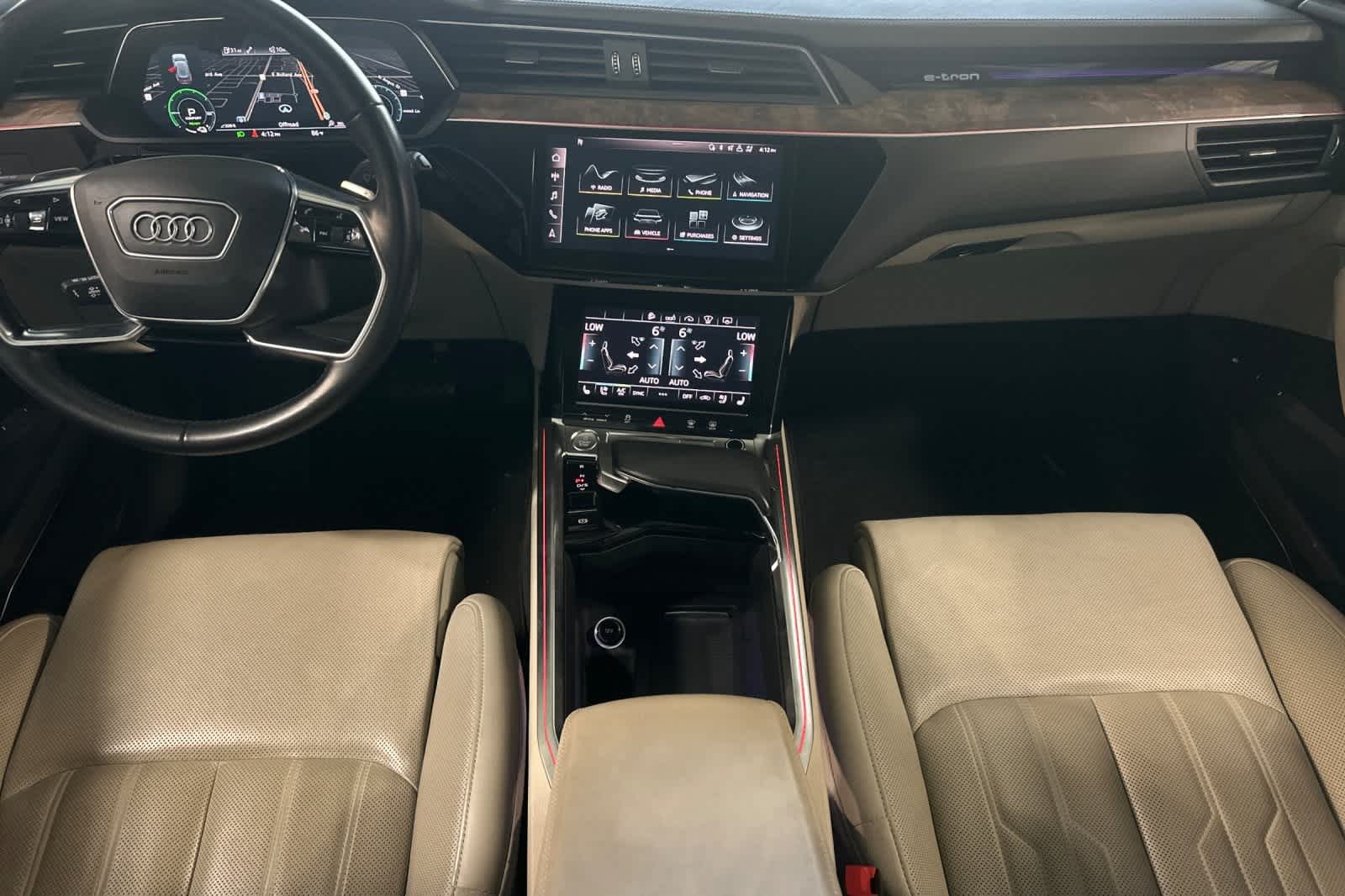 Thumbnail: 2019 Audi e-tron - 4