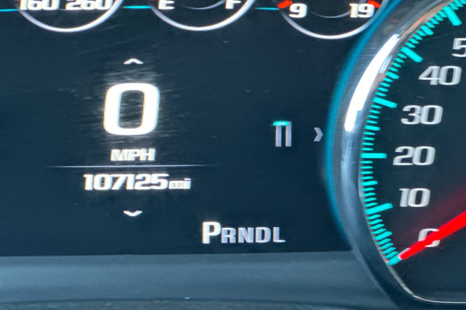 Thumbnail: 2017 GMC Yukon - 24