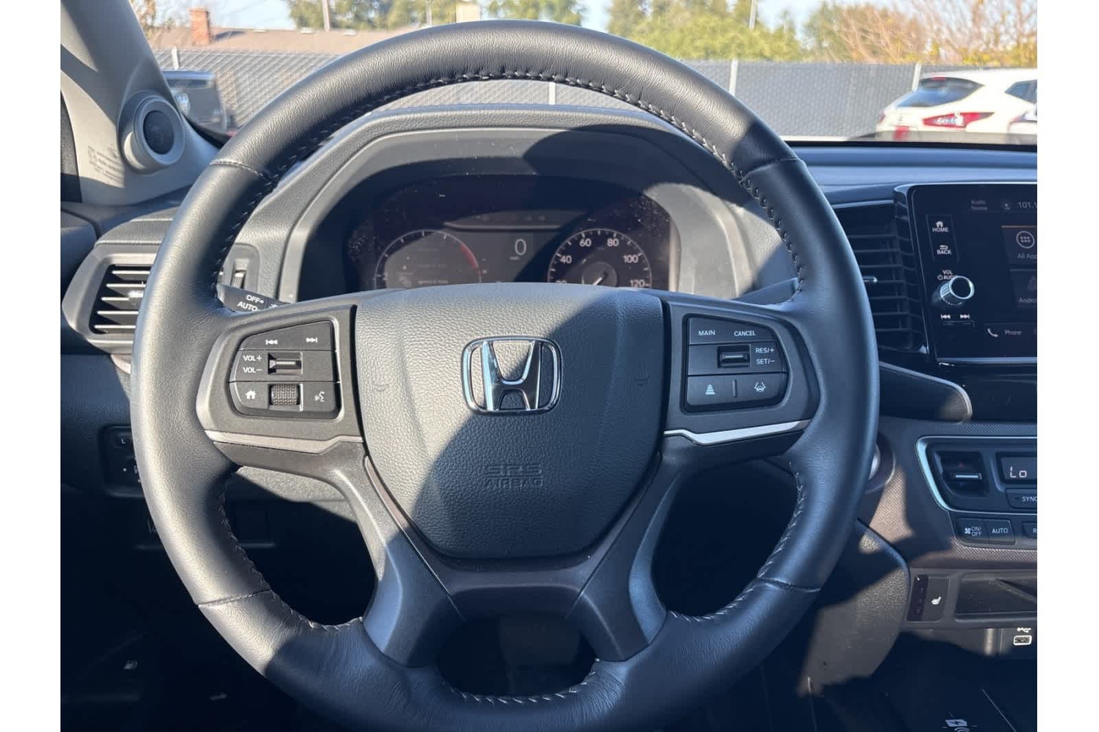 Thumbnail: 2025 Honda Ridgeline - 23