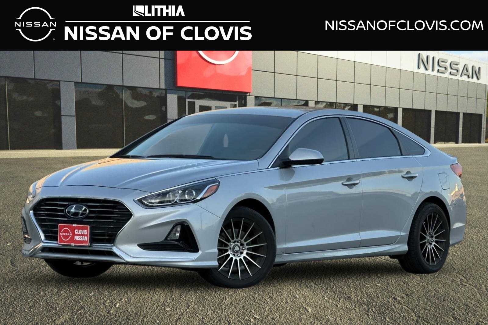 Thumbnail: 2019 Hyundai Sonata - 1