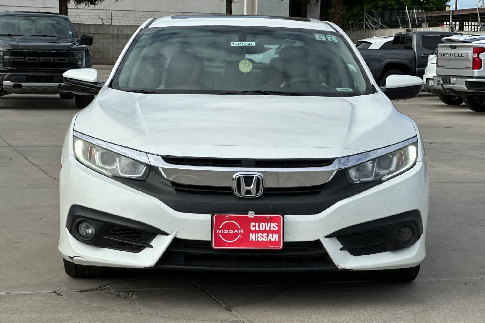 Thumbnail: 2017 Honda Civic - 11