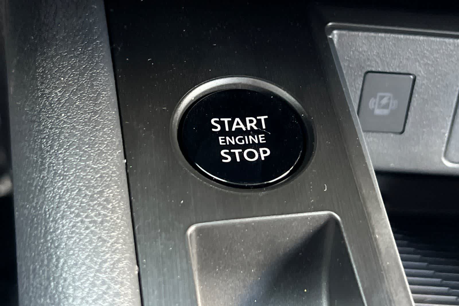 Thumbnail: 2026 Nissan Kicks - 26