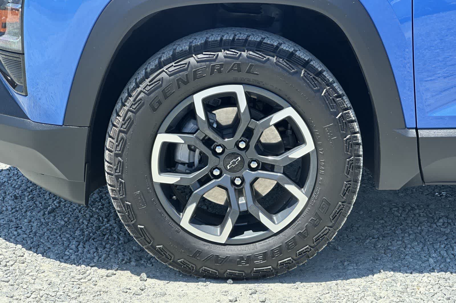 Thumbnail: 2025 Chevrolet Equinox - 37