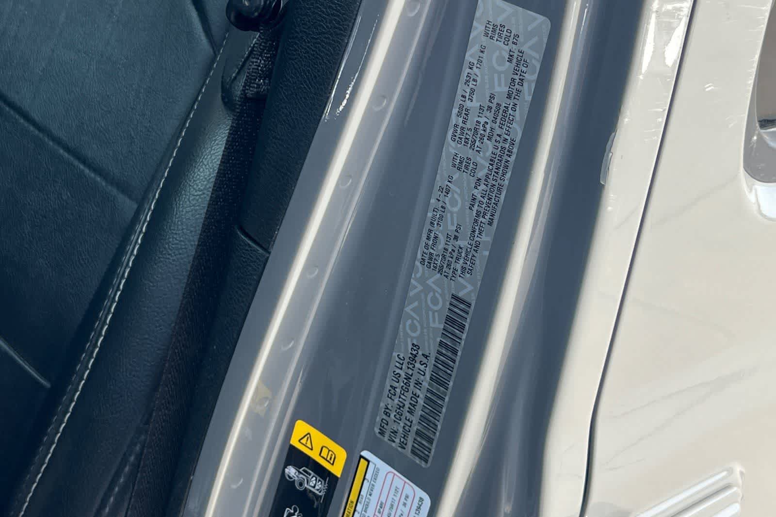 Thumbnail: 2022 Jeep Gladiator - 30