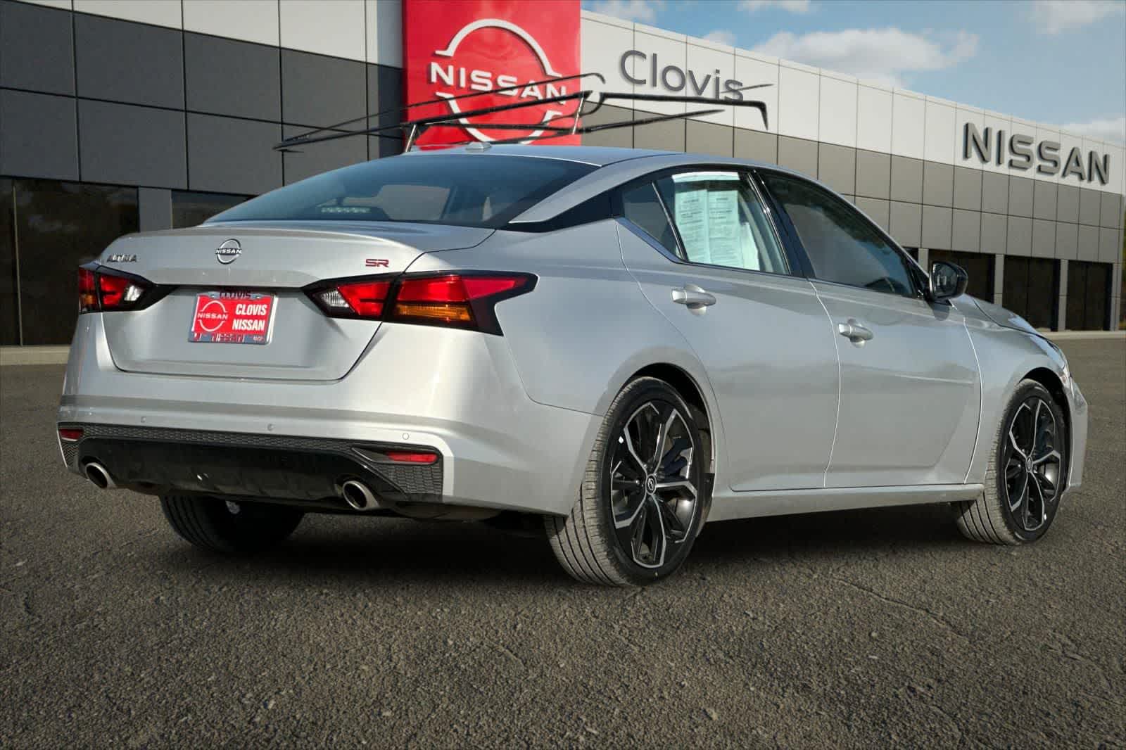 Thumbnail: 2024 Nissan Altima - 3