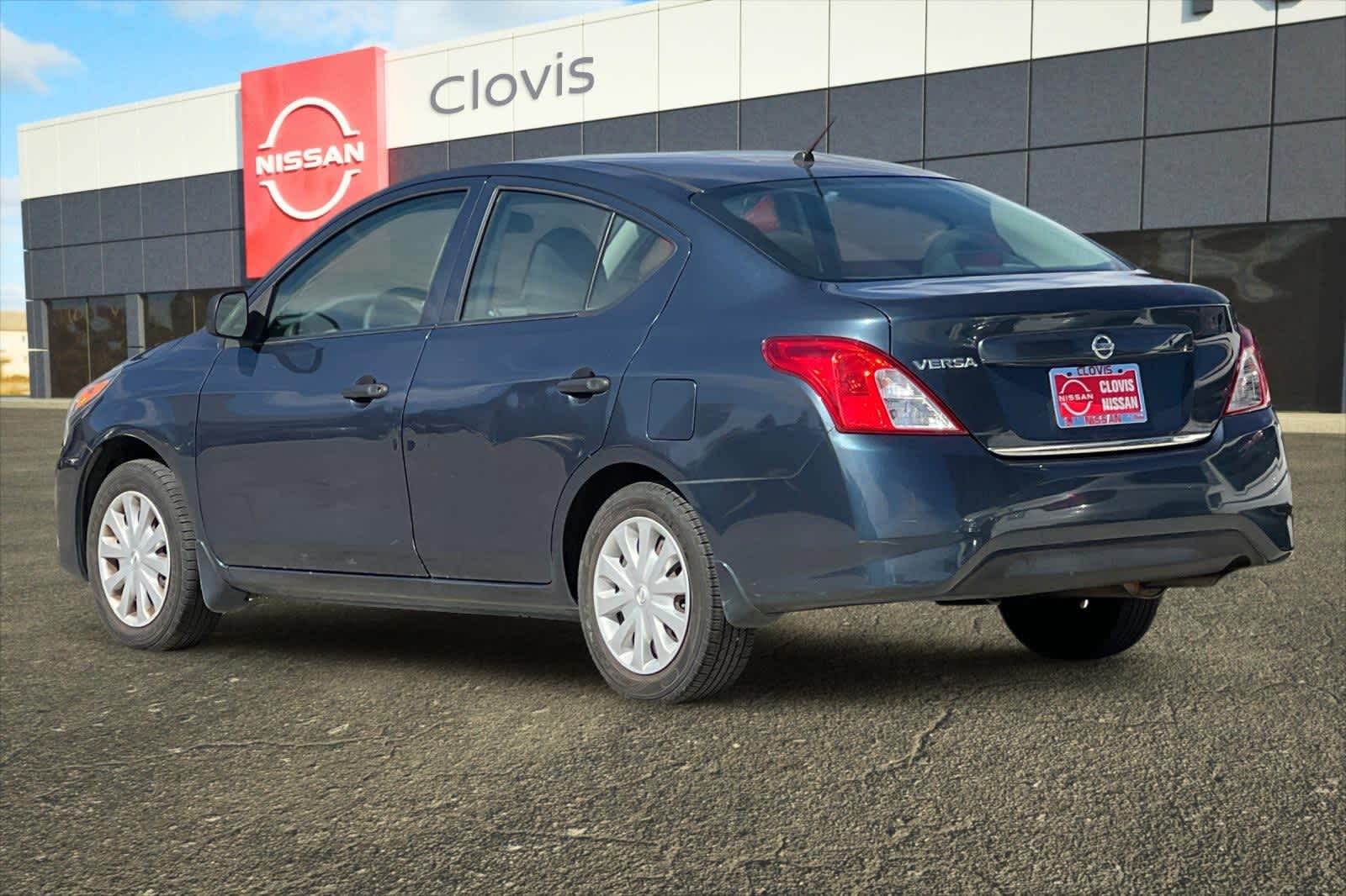 Thumbnail: 2015 Nissan Versa - 7