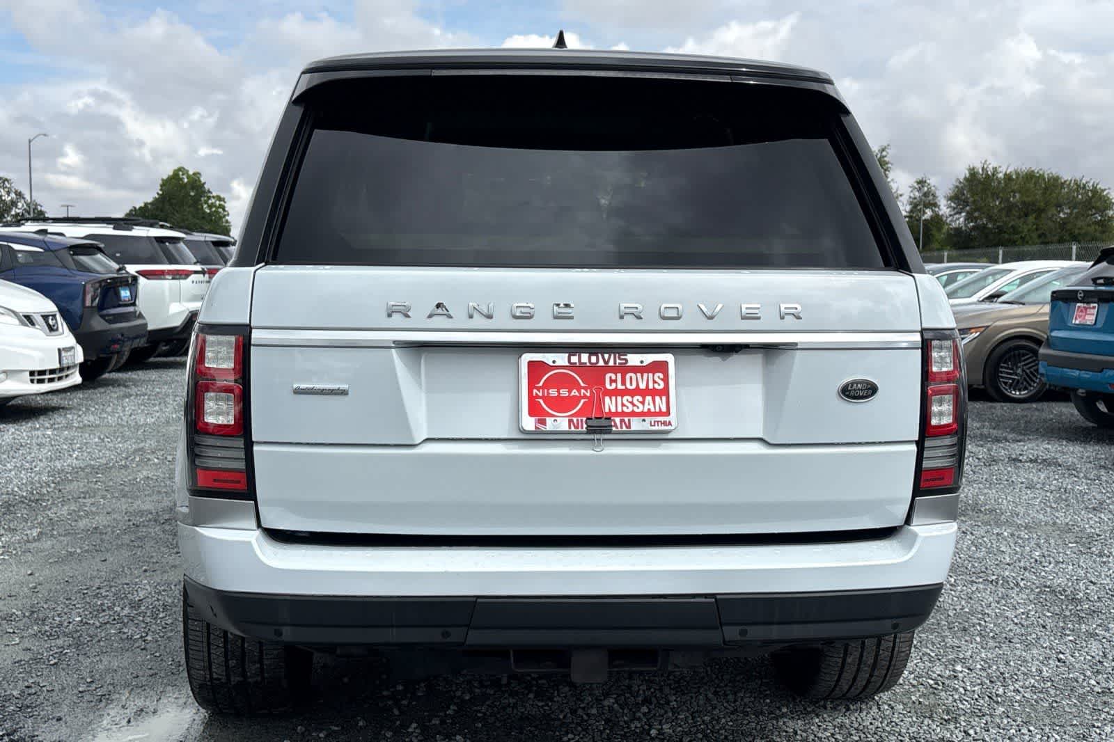 Thumbnail: 2017 Land Rover Range Rover - 8