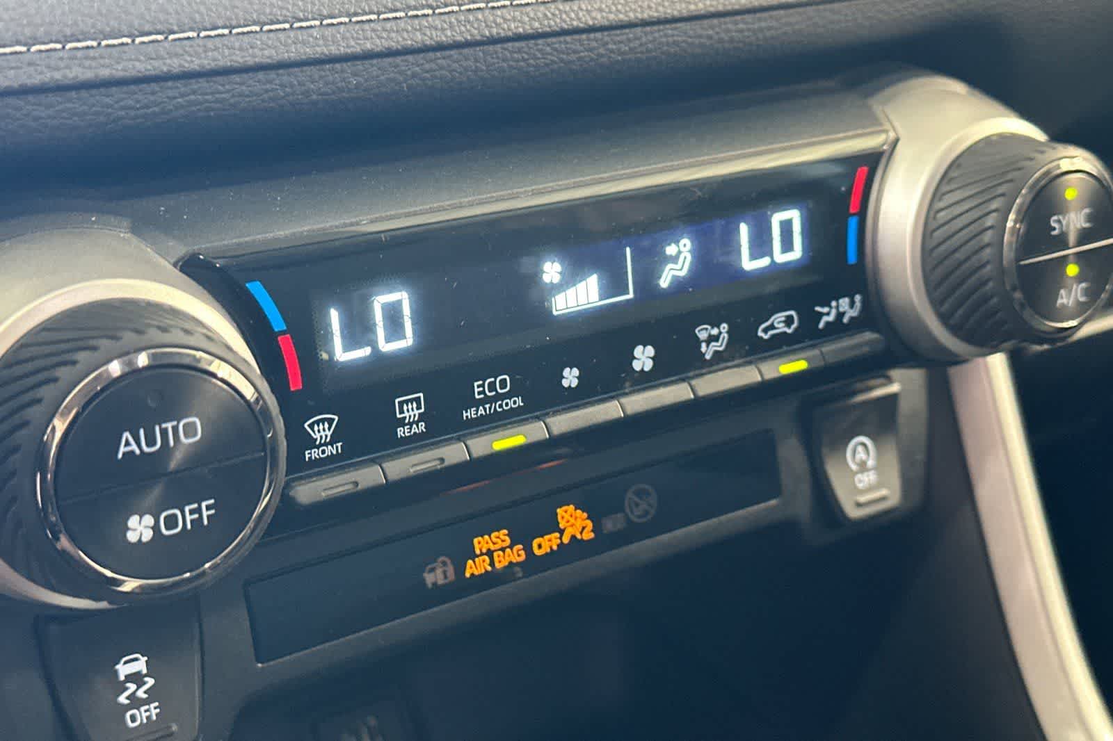 Thumbnail: 2024 Toyota RAV4 - 22