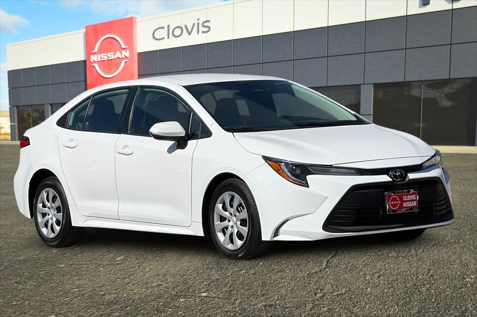 Thumbnail: 2023 Toyota Corolla - 10