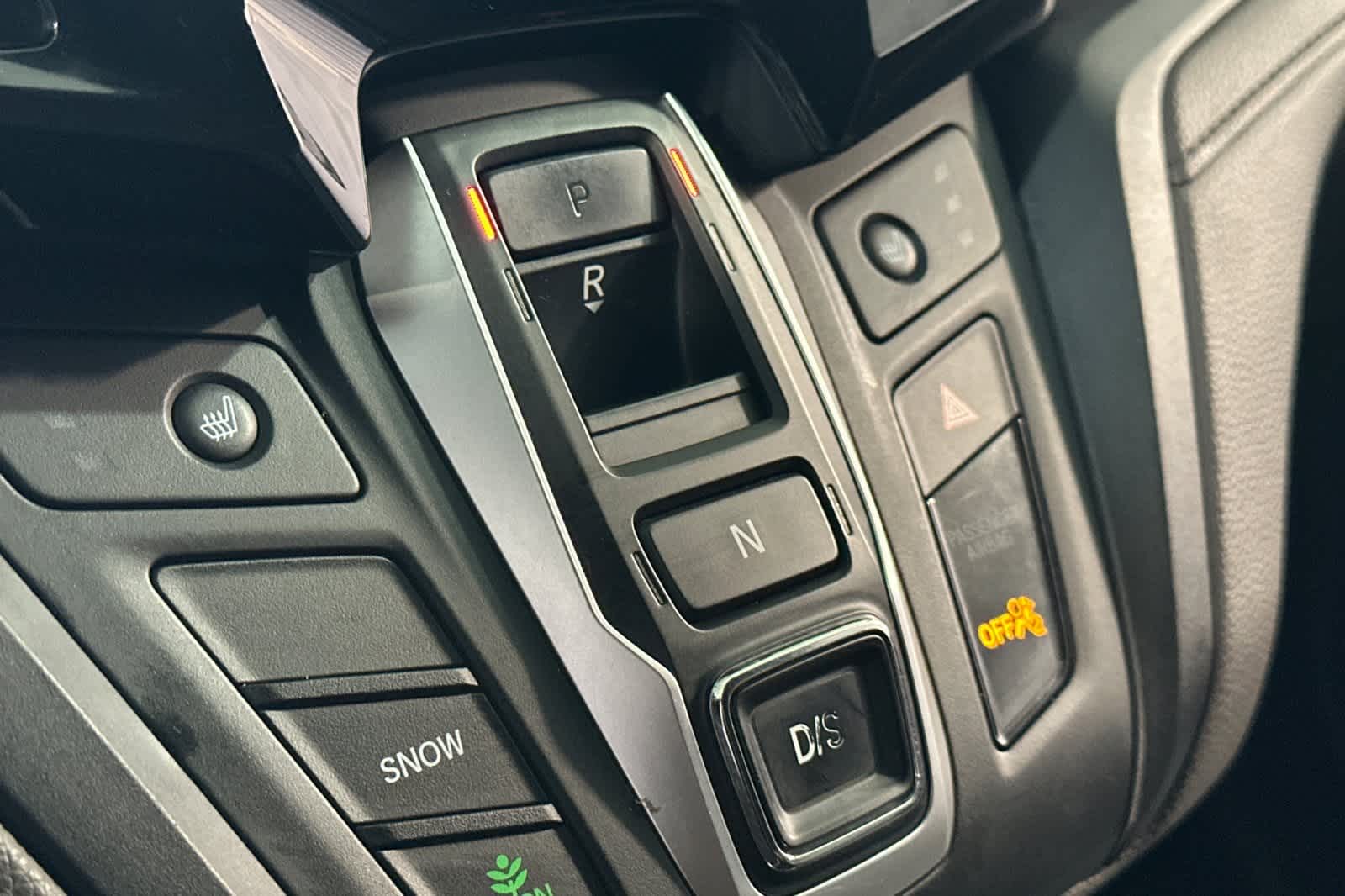 Thumbnail: 2018 Honda Odyssey - 27