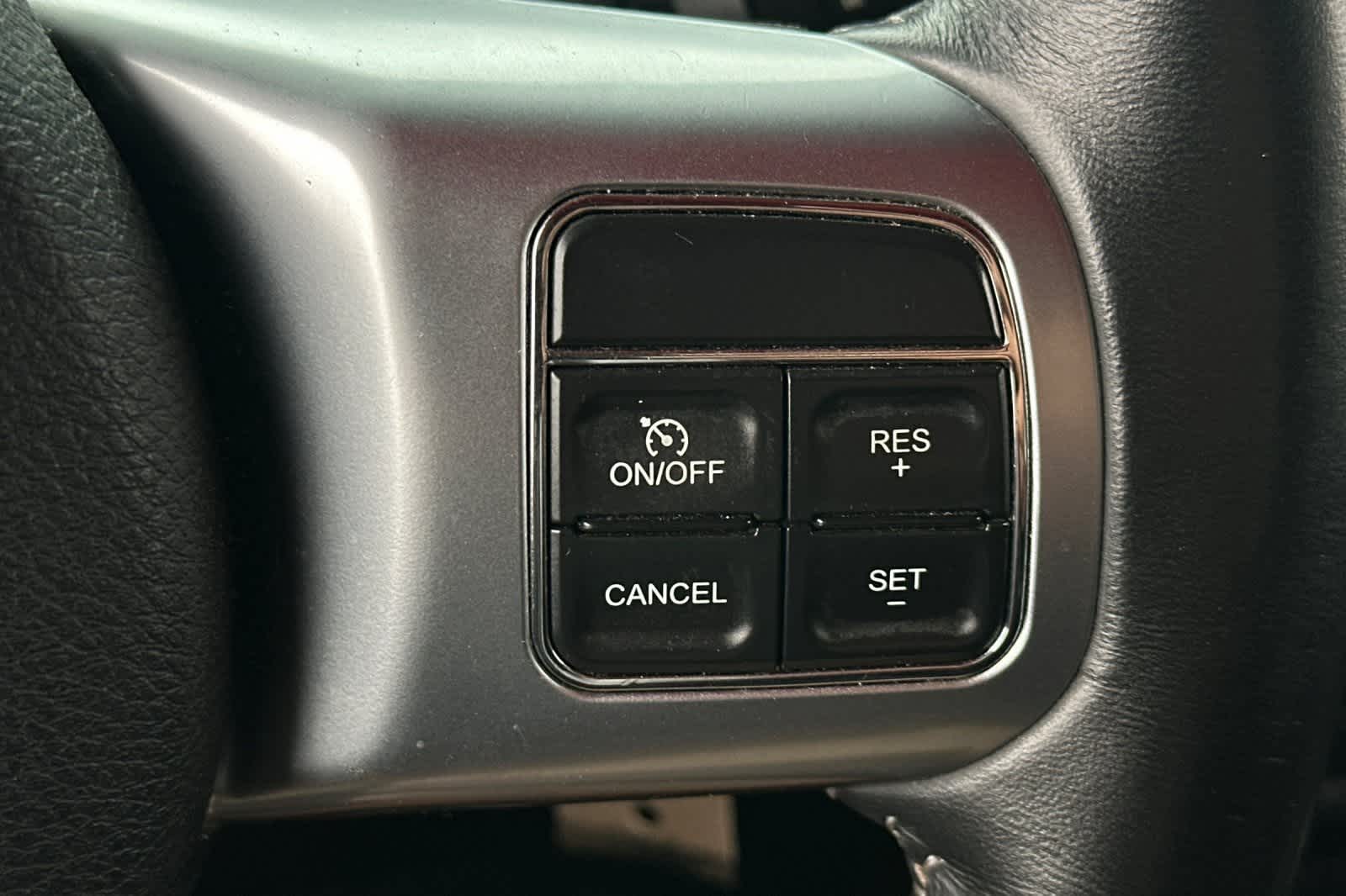 Thumbnail: 2016 Jeep Wrangler - 27