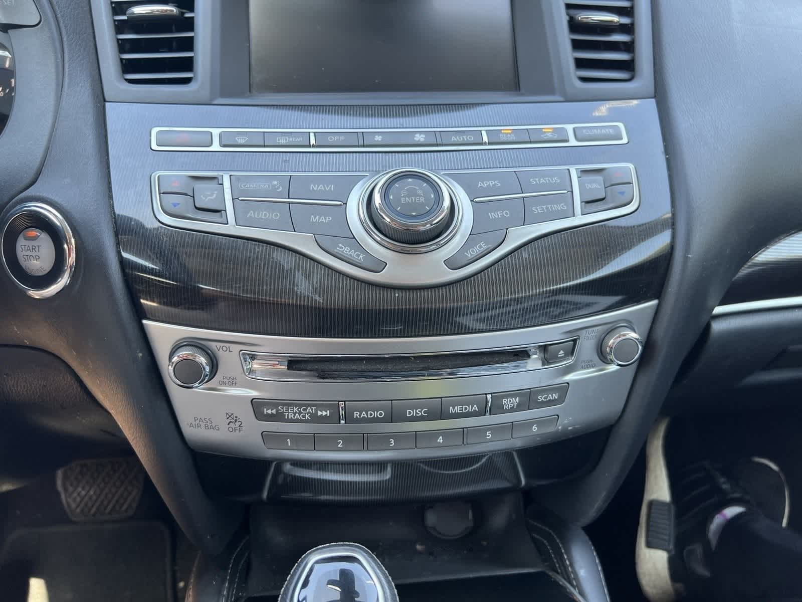 2017 INFINITI QX60  22