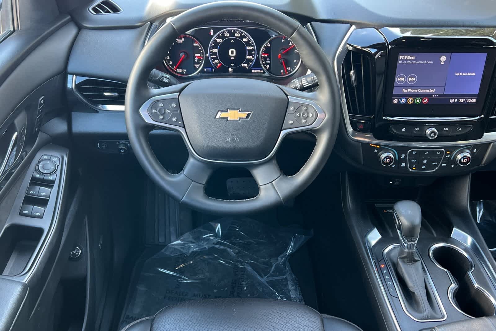 Thumbnail: 2023 Chevrolet Traverse - 16