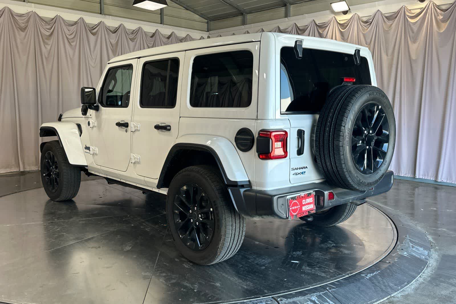 Thumbnail: 2025 Jeep Wrangler - 7