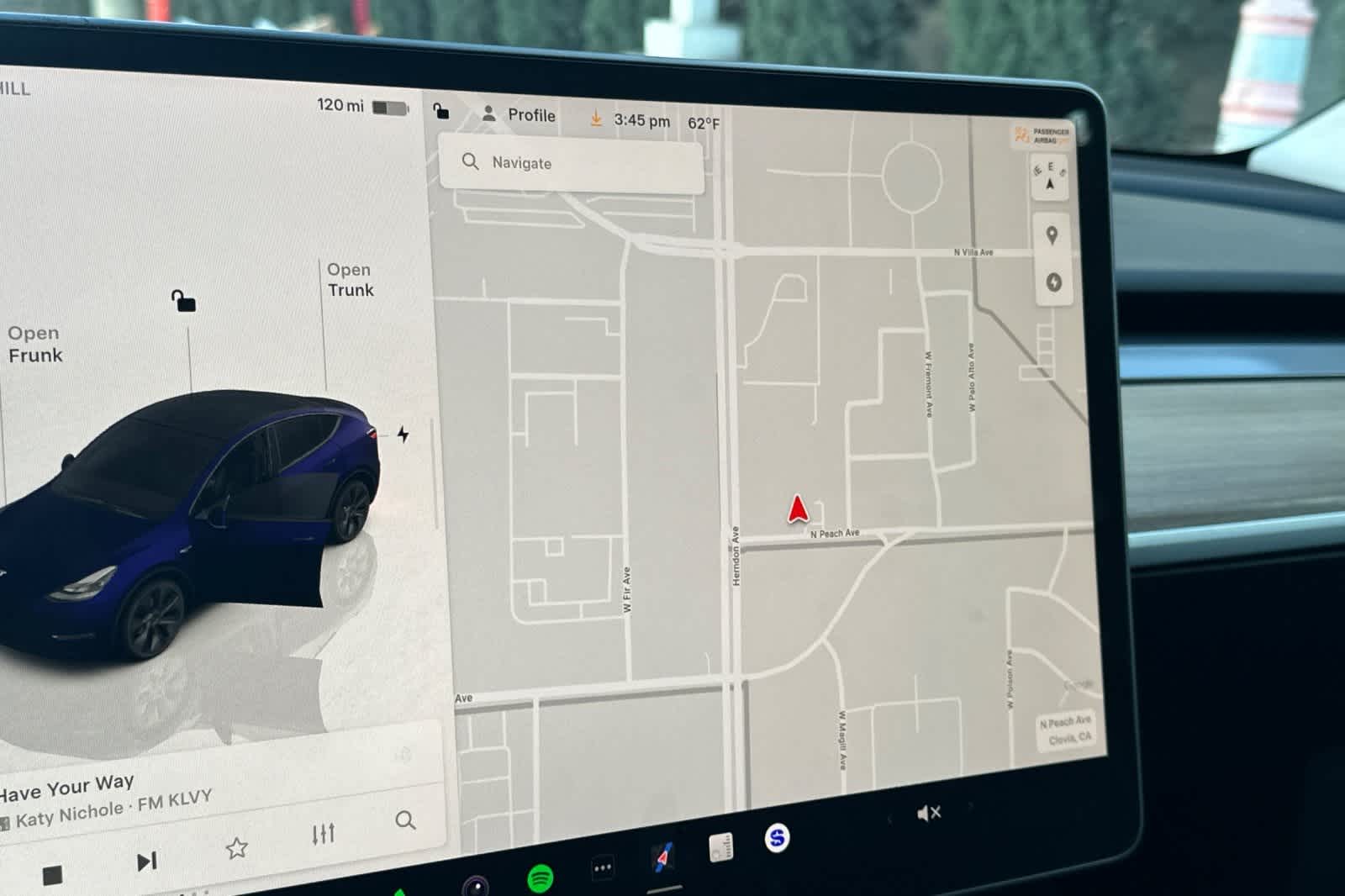 Thumbnail: 2024 Tesla Model Y - 23