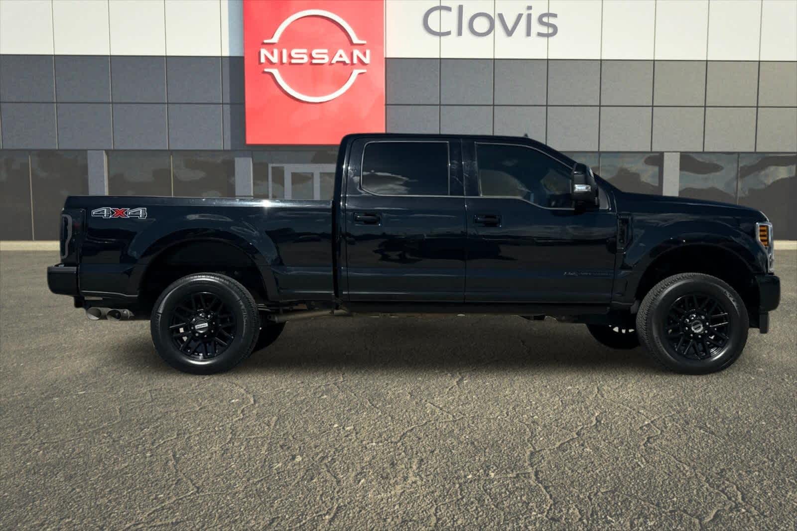 Thumbnail: 2019 Ford F-250 - 9