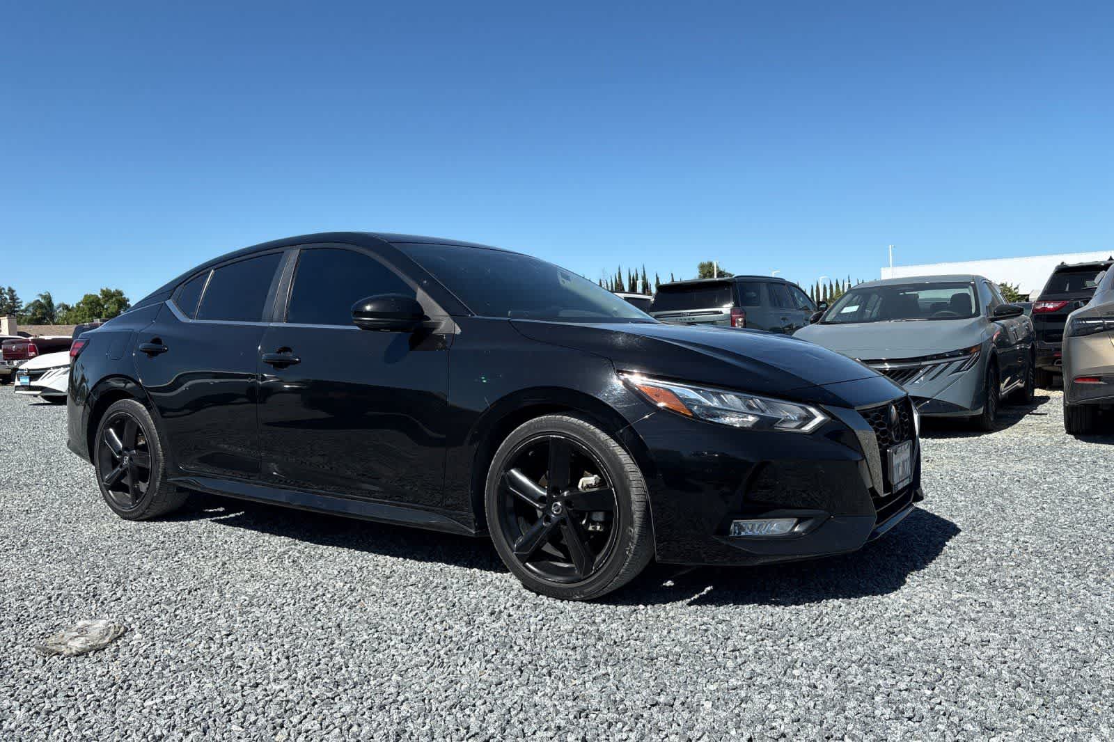 Thumbnail: 2021 Nissan Sentra - 10