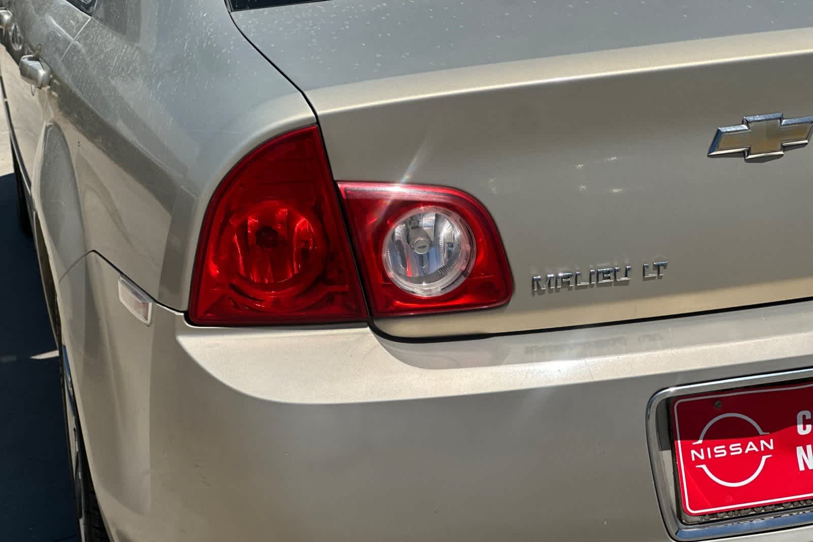 Thumbnail: 2010 Chevrolet Malibu - 13